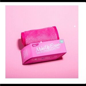 NWT Makeup Eraser: Original Pink Makeup Remover Towel Mini